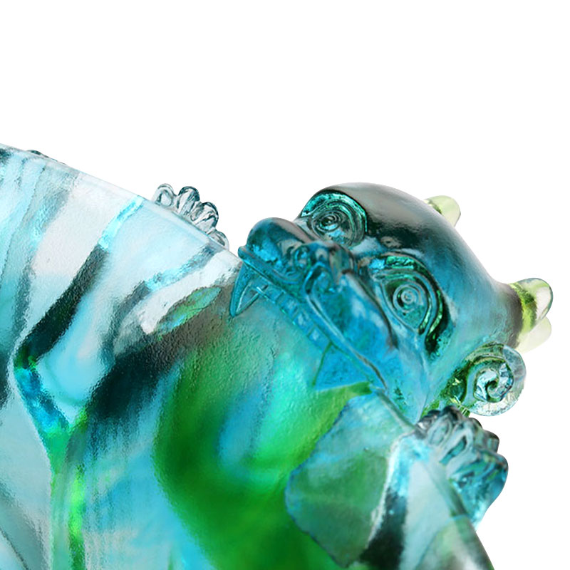 Transparenter Obstteller aus grünem Glas