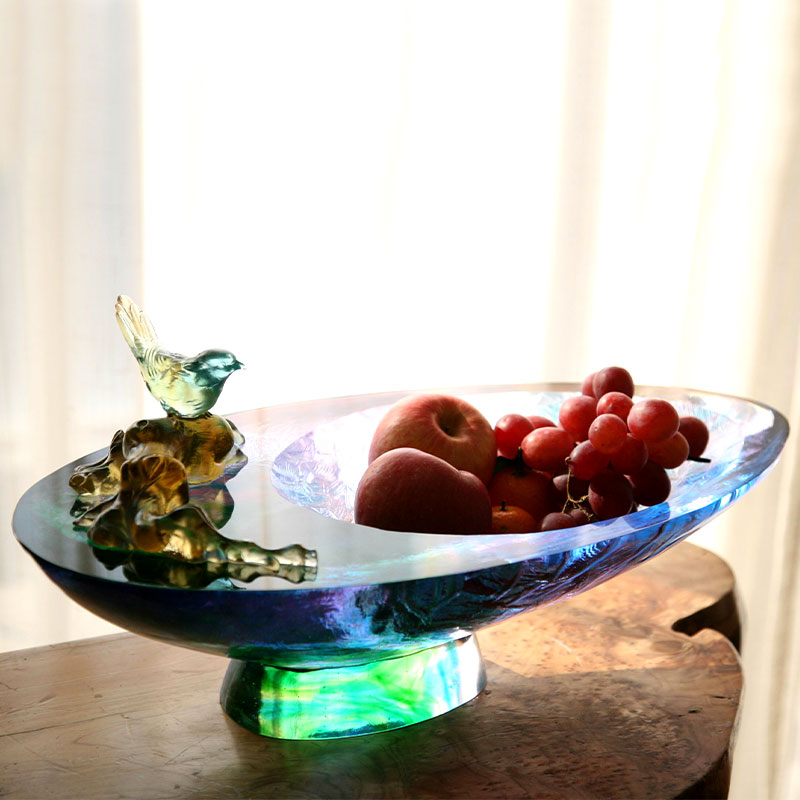 Obstschale aus Kristallglas mit Vogeldekoration