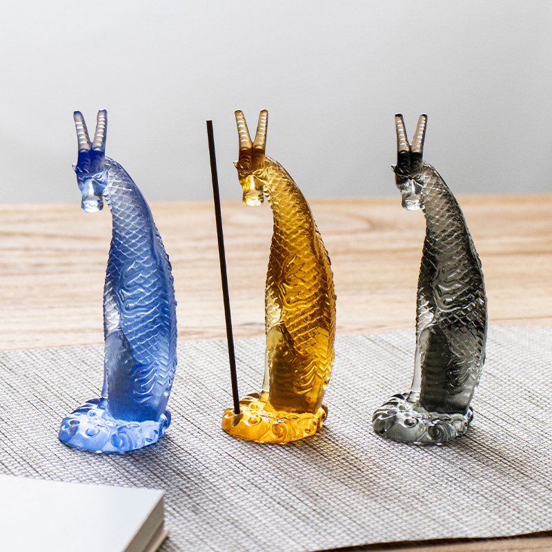 Glas-Kirin-Räucherstäbchenhalter