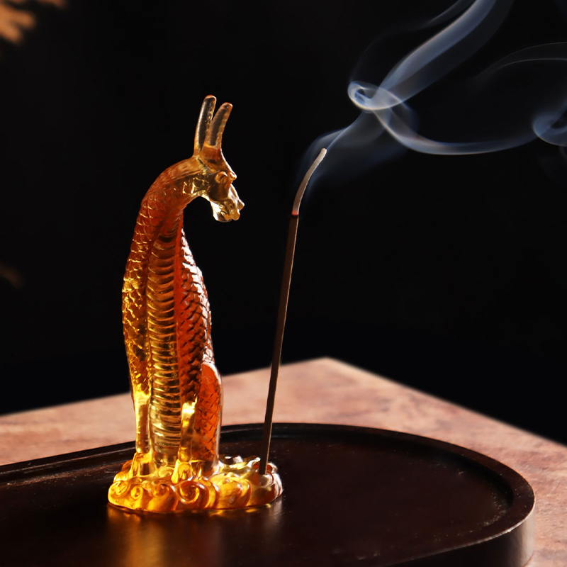 Glas-Kirin-Räucherstäbchenhalter