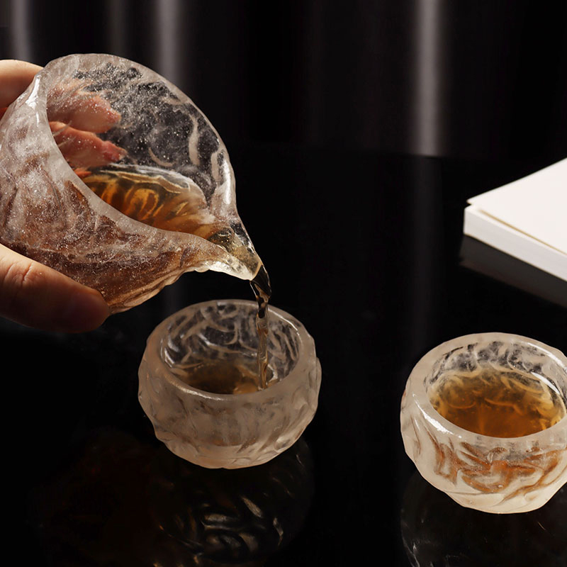 Transparentes Teetassen-Set aus Glas mit Blasenmuster für den Heimbüro-Meetinggebrauch